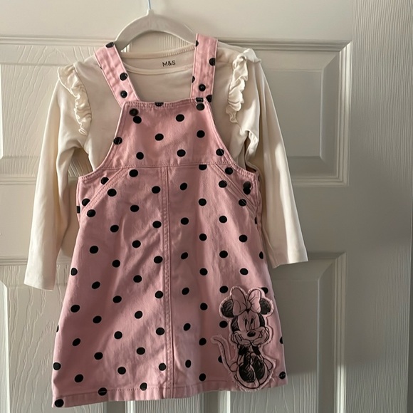 Marks and Spencer Minnie Mouse Jumper - Picture 1 of 7